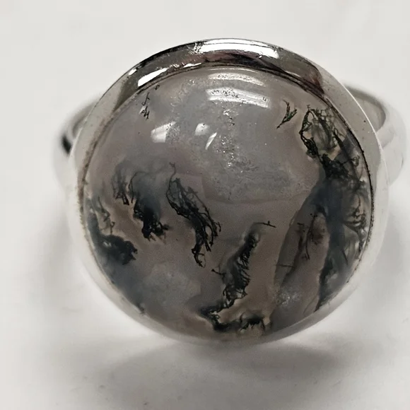 Sterling Silver Ring with Blue and Miss Tone Geode Stone - Picture 4 of 5